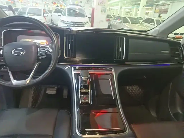GAC Trumpchi M8 — Фото автомобиля 12