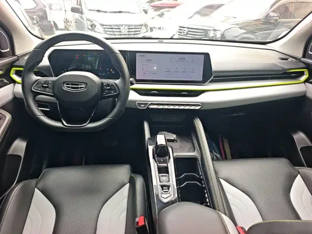Geely Binyue — Фото автомобиля 9