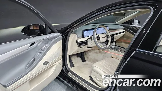 Genesis G80 Бензин 2.5 турбо AWD — Фото автомобиля 11