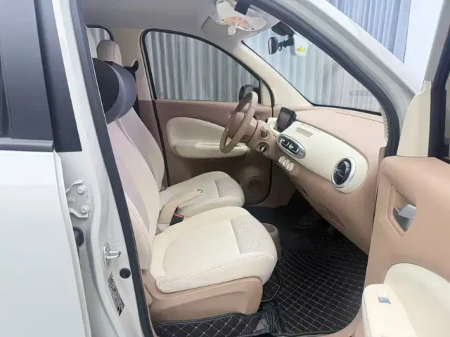 Wuling Hongguang Mini EV — Фото автомобиля 15