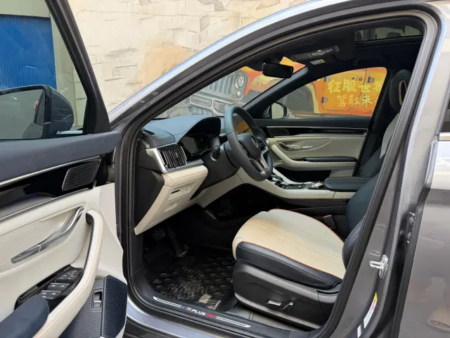 BYD Song PLUS — Фото автомобиля 6