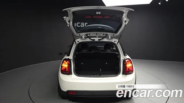 Mini Cooper — Фото автомобиля 15