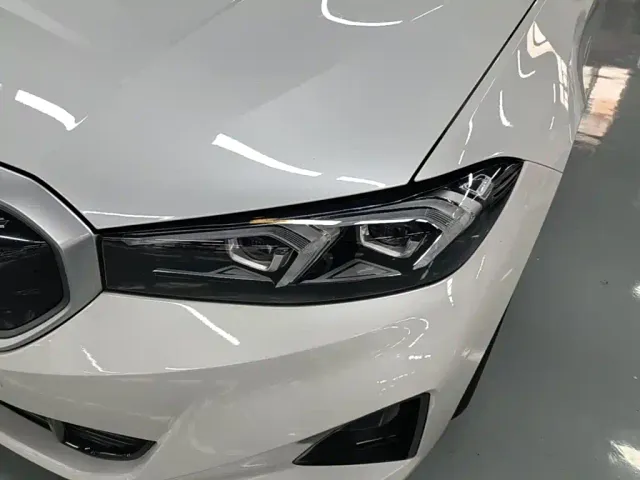 BMW i3 — Фото автомобиля 23