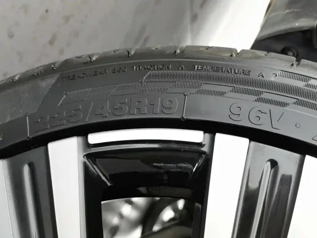 GAC Aion i60 — Фото автомобиля 24