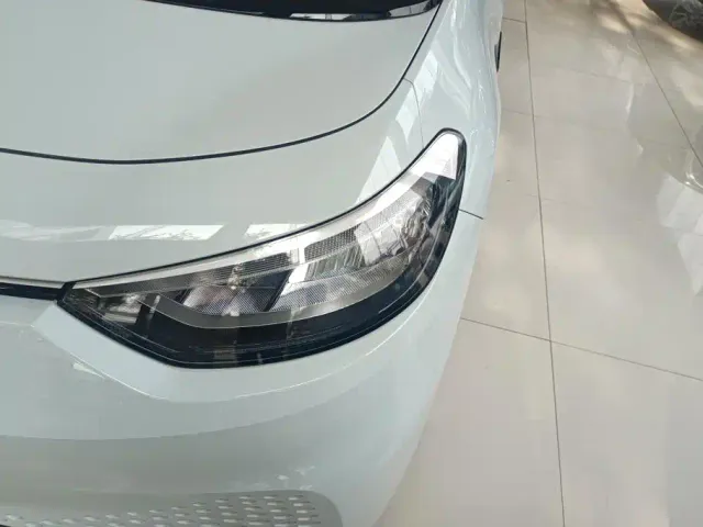 Volkswagen ID.3 — Фото автомобиля 5