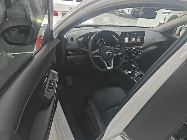 Nissan Sylphy — Фото автомобиля 15
