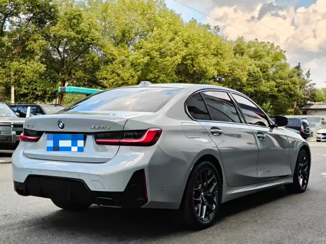 BMW 3 Series — Фото автомобиля 7