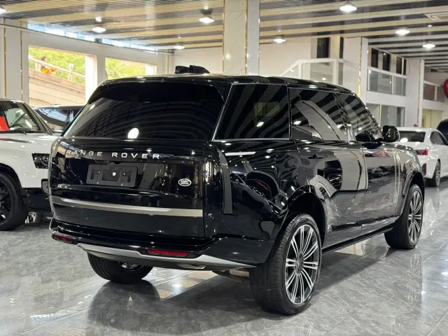 Land Rover Range Rover — Фото автомобиля 13