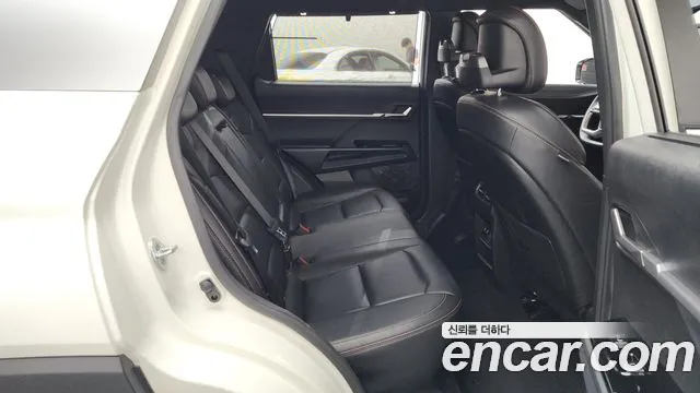 KG_Mobility_Ssangyong Torres Бензин 1.5 2WD — Фото автомобиля 11