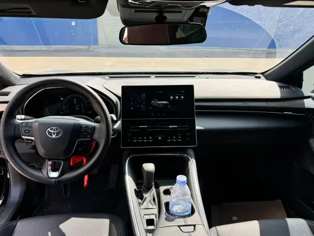 Toyota Avalon — Фото автомобиля 9