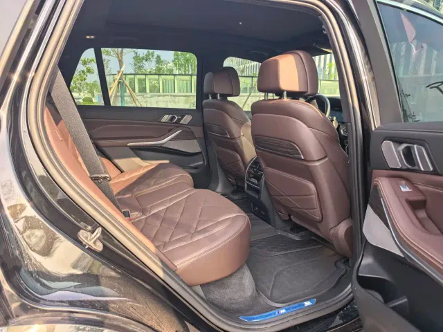 BMW X5 — Фото автомобиля 7