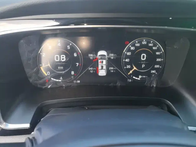 GAC Trumpchi M8 — Фото автомобиля 7
