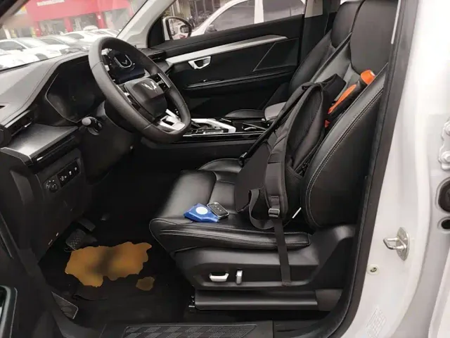 Wuling Asta — Фото автомобиля 14