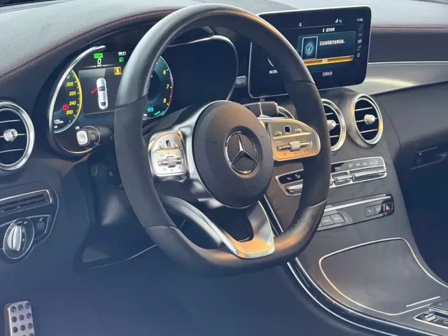 Mercedes-Benz C-Class — Фото автомобиля 7