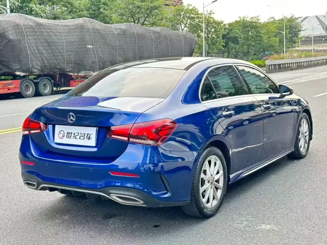 Mercedes-Benz A-Class — Фото автомобиля 19