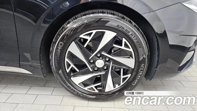 Hyundai Grandeur (New) Hybrid — Фото автомобиля 6