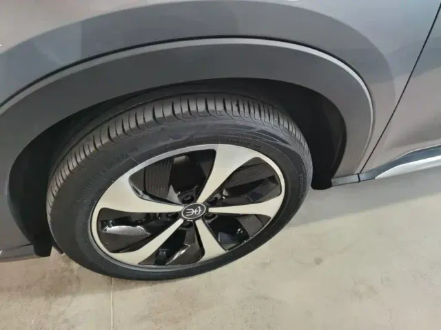 BYD Song PLUS — Фото автомобиля 22