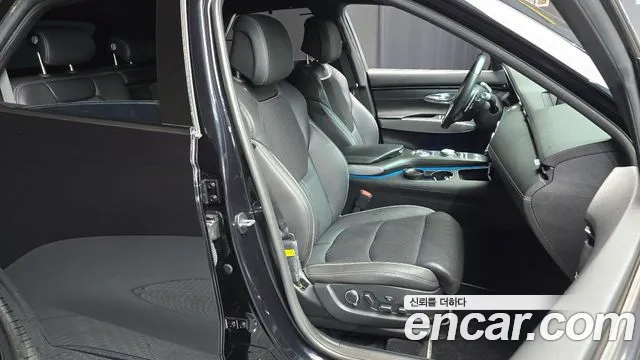 Genesis GV70 2.2 Дизель 2WD — Фото автомобиля 12