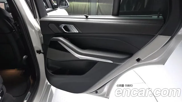 BMW X5 xDrive 40i M Sport — Фото автомобиля 19