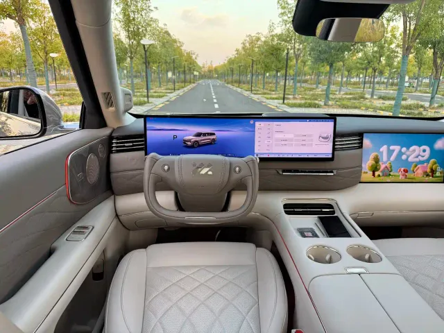 IM Motors LS9 — Фото автомобиля 23