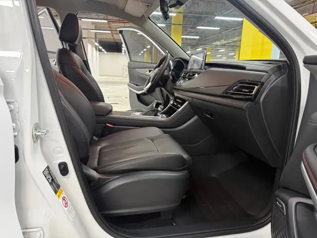 Changan CS75 — Фото автомобиля 7