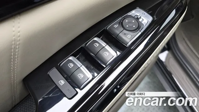 Kia Canival Carnival 4 поколение 9 мест Signature — Фото автомобиля 30