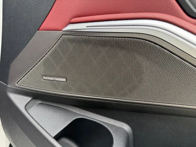 BMW 3 Series — Фото автомобиля 7