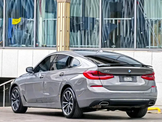 BMW 6 Series Gran Turismo — Фото автомобиля 15