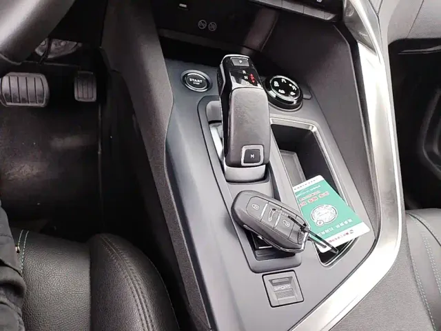 Peugeot 5008 — Фото автомобиля 13