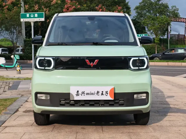 Wuling Hongguang Mini EV — Фото автомобиля 2