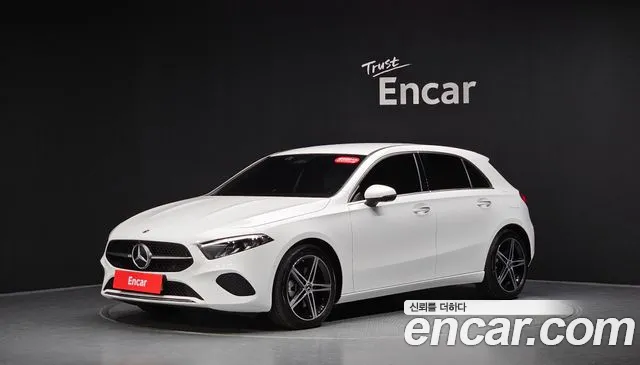 Фотография автомобиля — Mercedes-Benz A-Class W177
