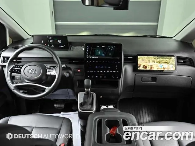 Hyundai Staria Staria L3.5 Tourer 11 мест — Фото автомобиля 7