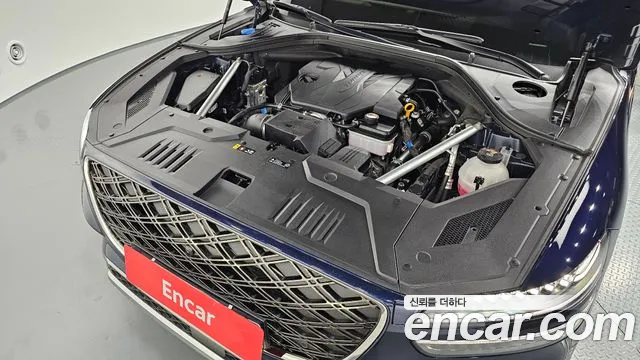 Genesis GV70 2.5T Бензин 2WD — Фото автомобиля 6