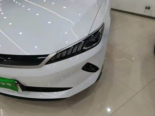 BYD Qin PLUS — Фото автомобиля 23