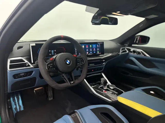 BMW M4 — Фото автомобиля 8