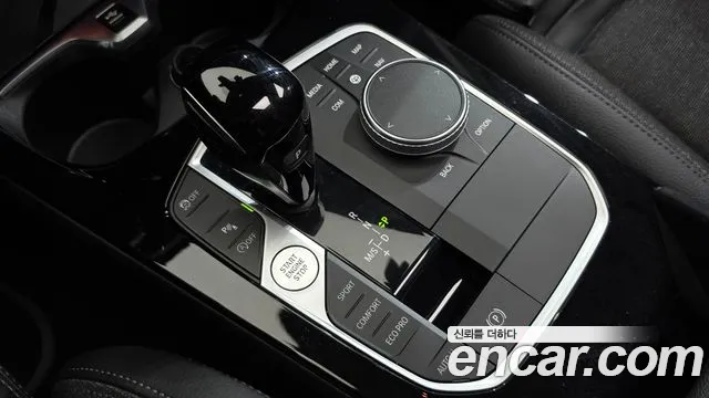BMW 1 Series F40 — Фото автомобиля 12