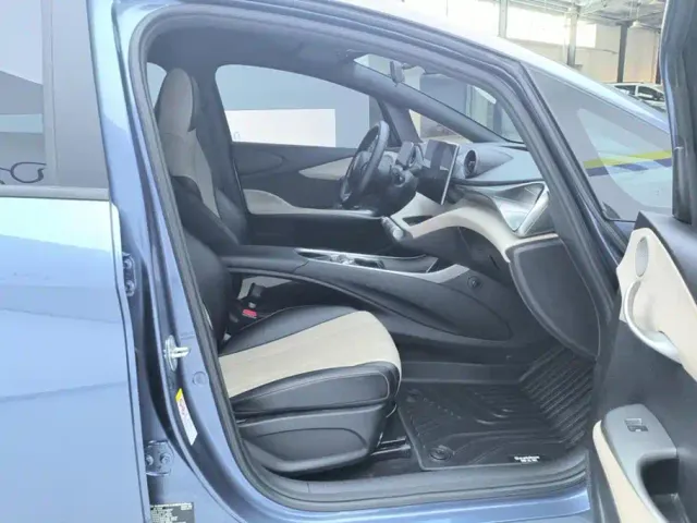 BYD Dolphin — Фото автомобиля 8