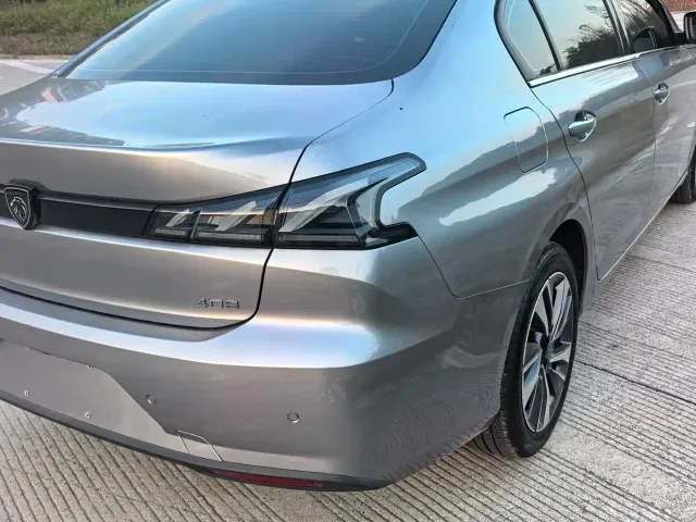 Peugeot 408 — Фото автомобиля 10