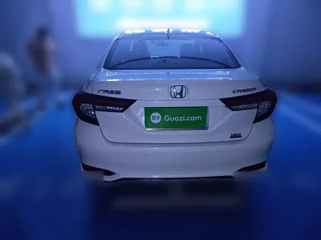 Honda Crider — Фото автомобиля 3