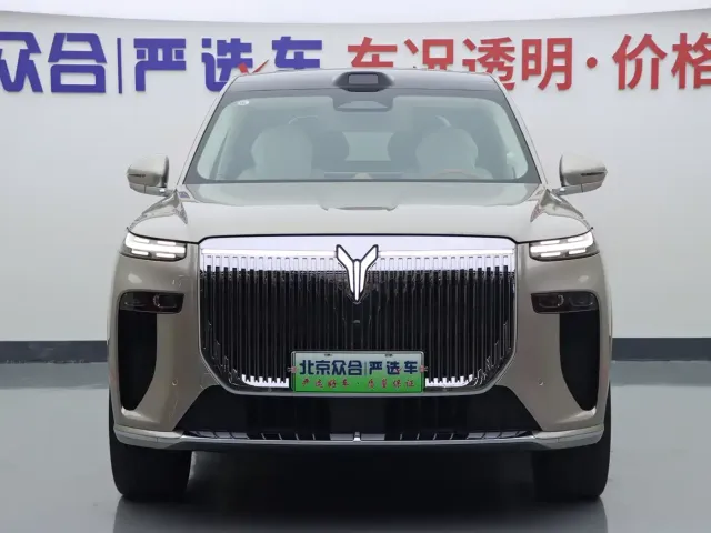 Voyah Auto VOYAH Taisan 2026 Model Base — Фото автомобиля 3