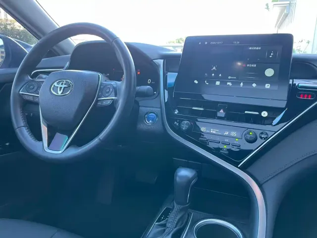 Toyota Camry — Фото автомобиля 16