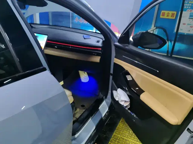 Geely Galaxy L6 — Фото автомобиля 19