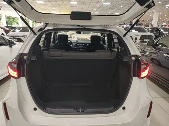 Honda Fit — Фото автомобиля 18