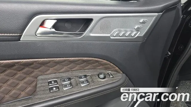 KG_Mobility_Ssangyong Rexton All Rexton Дизель 2.2 4WD — Фото автомобиля 27