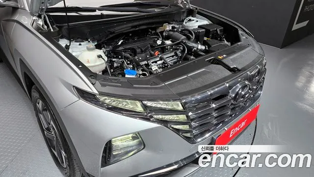 Hyundai Tucson Tucson (NX4) Бензин 1.6 Turbo 4WD — Фото автомобиля 6