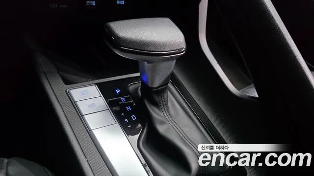 Hyundai Avante CN7 — Фото автомобиля 12