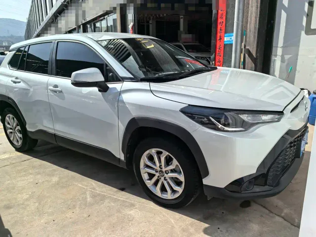 Toyota Frontlander — Фото автомобиля 3