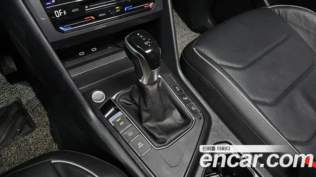 Volkswagen Tiguan — Фото автомобиля 9