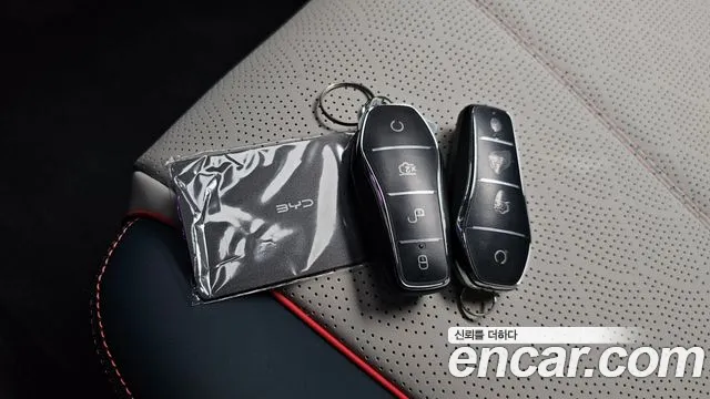 BYD Atto 3 — Фото автомобиля 30