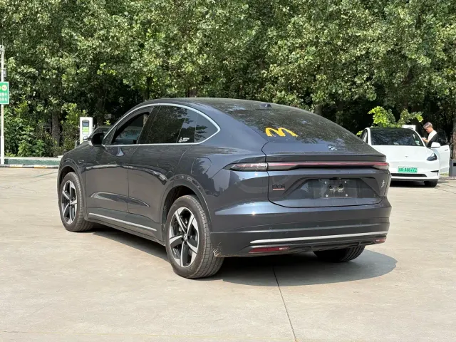 Nio EC6 — Фото автомобиля 22